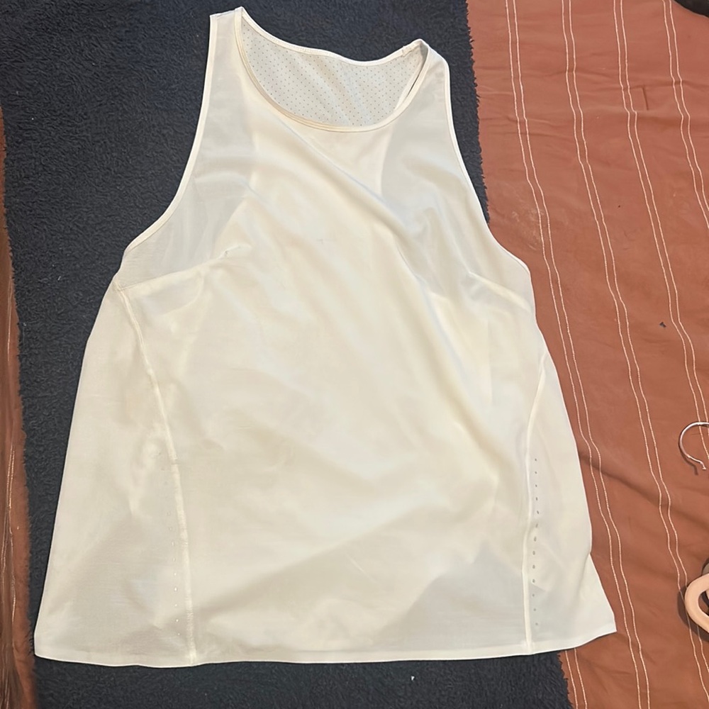 Lululemon swift vented racer back running tank